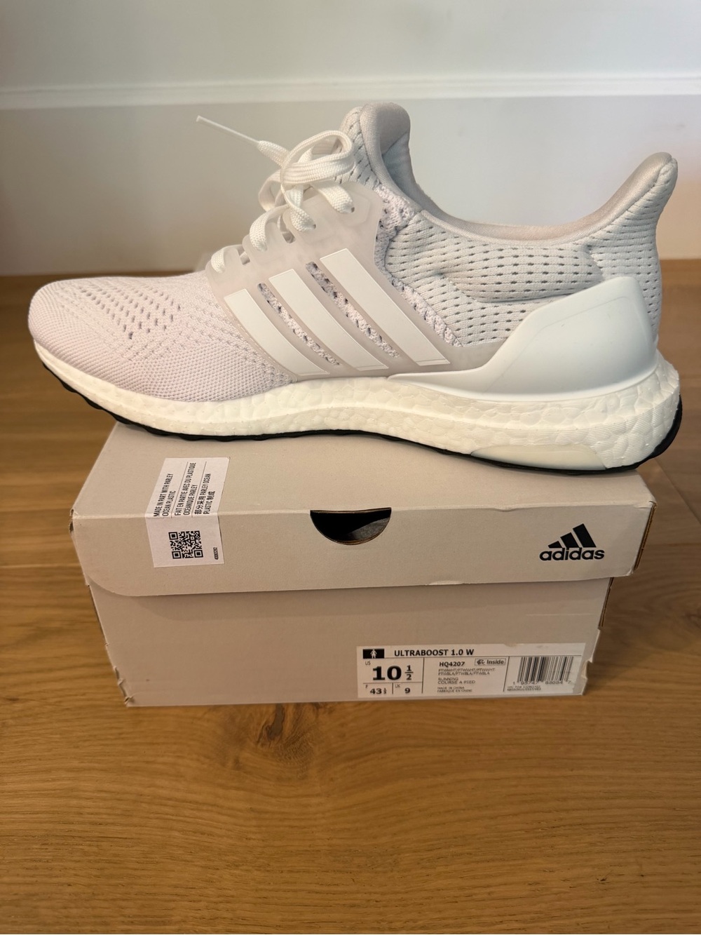adidas Ultraboost 1.0 W - White brand new never used